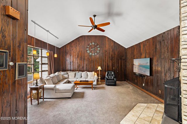 113 Parker Road, West Long Branch, NJ 07764