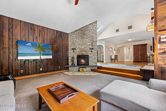 113 Parker Road, West Long Branch, NJ 07764