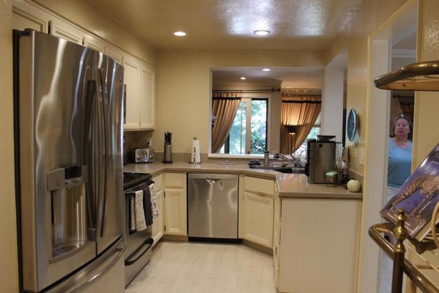 228 Flynn Avenue, Mountain View, CA 94043