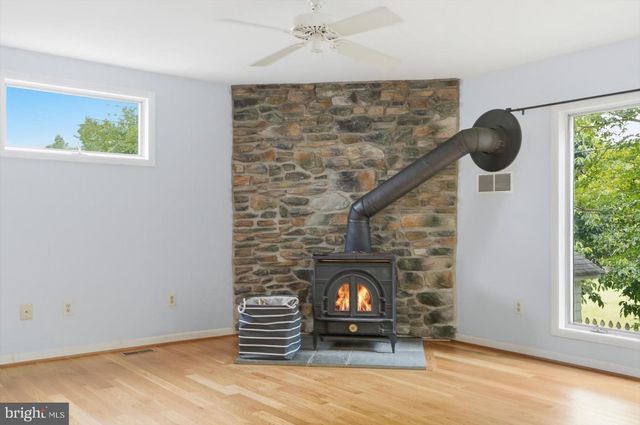 24 NORMAL TER, Baltimore, MD 21286