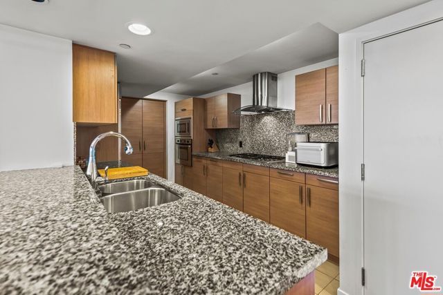 13650 Marina Pointe Drive 1706, Marina Del Rey, CA 90292