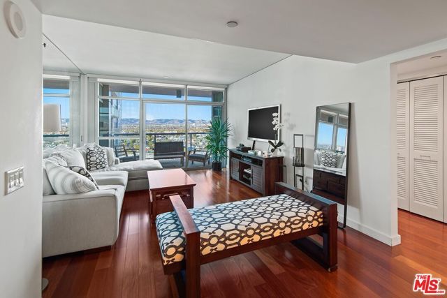 13650 Marina Pointe Drive 1706, Marina Del Rey, CA 90292