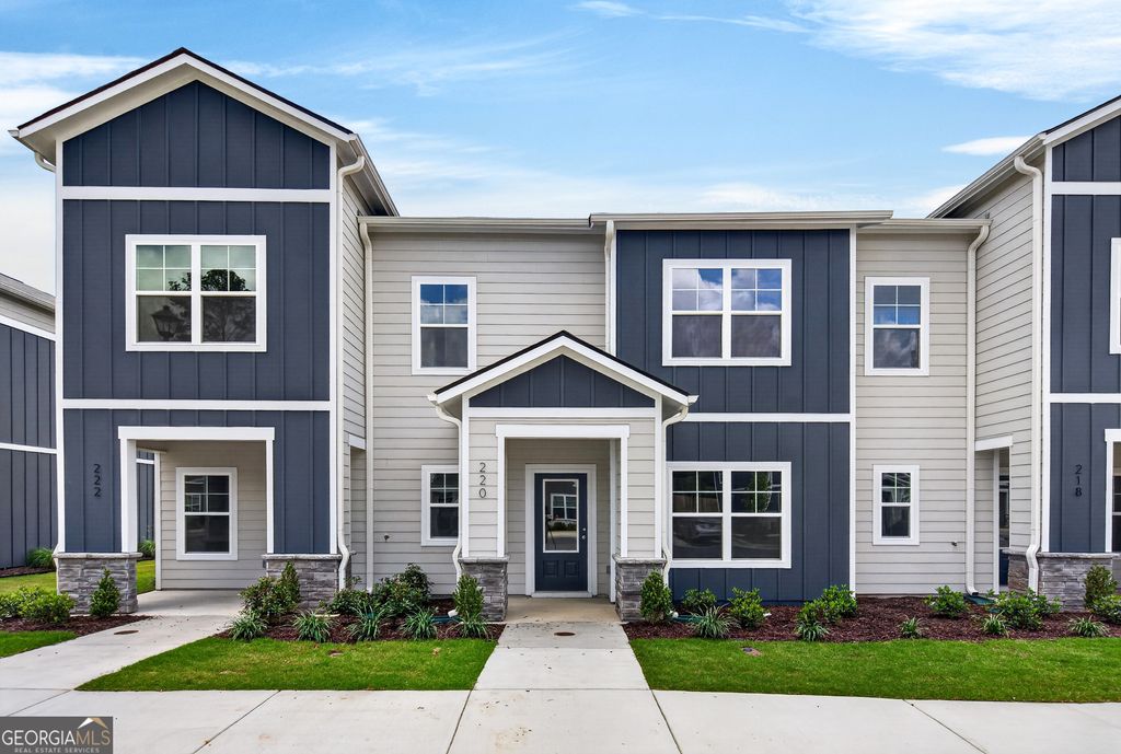 220 Rooker Drive, Lagrange, GA 30241