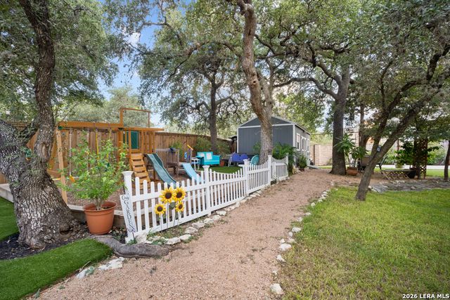 6827 Lendell St, San Antonio, TX 78249