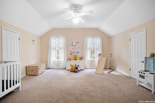 6827 Lendell St, San Antonio, TX 78249
