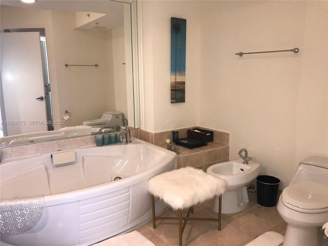 18201 Collins Avenue 5104, Sunny Isles Beach, FL 33160