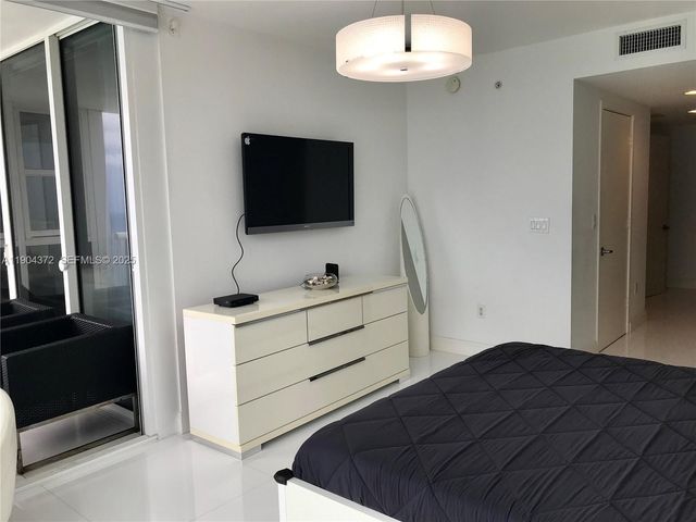 18201 Collins Avenue 5104, Sunny Isles Beach, FL 33160