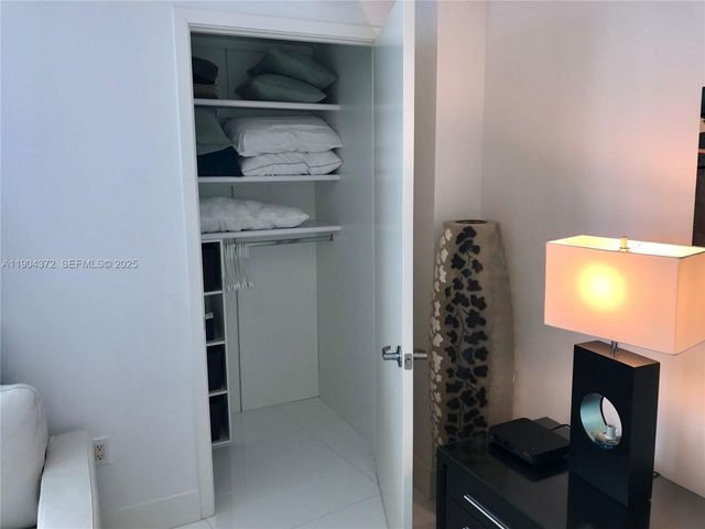 18201 Collins Avenue 5104, Sunny Isles Beach, FL 33160