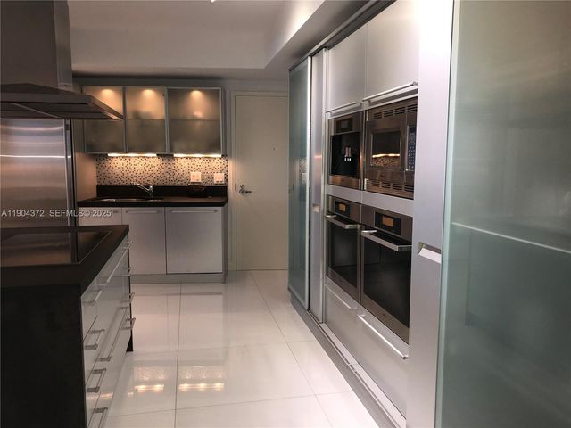 18201 Collins Avenue 5104, Sunny Isles Beach, FL 33160