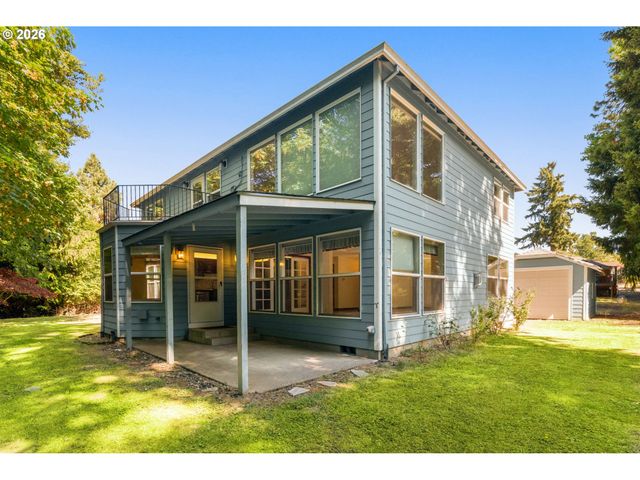534 Ne SOUTH SHORE Rd, Portland, OR 97211