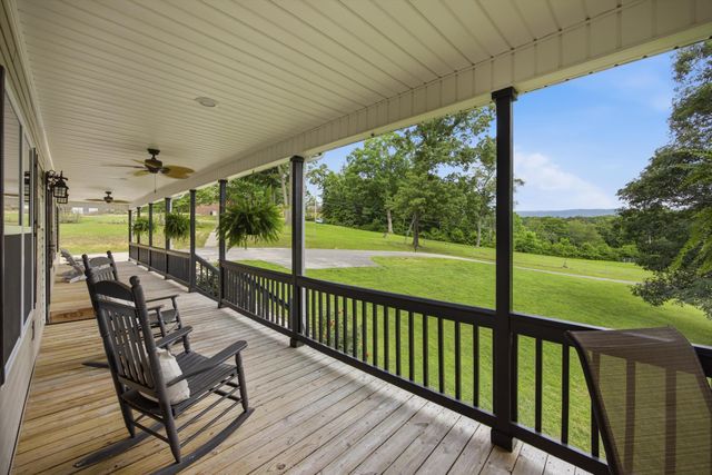 966 Shirley Ann Trail, Hixson, TN 37343