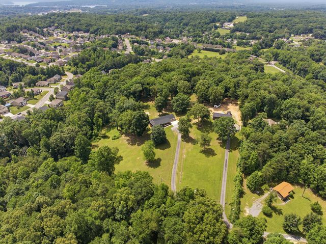 966 Shirley Ann Trail, Hixson, TN 37343