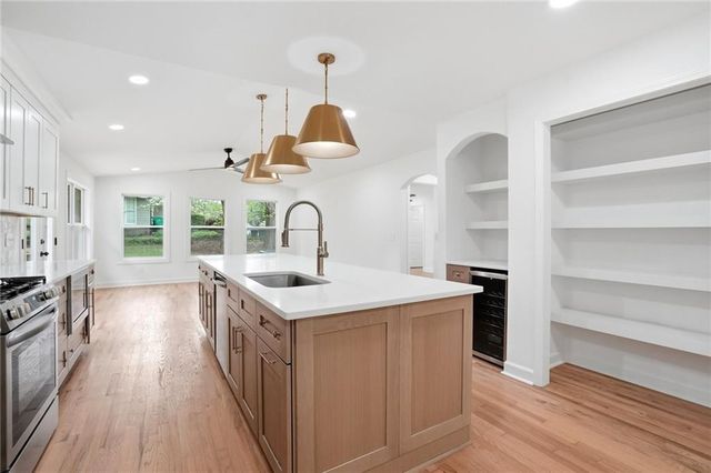 3731 Wisteria Lane SE, Smyrna, GA 30082