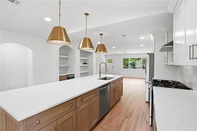 3731 Wisteria Lane SE, Smyrna, GA 30082