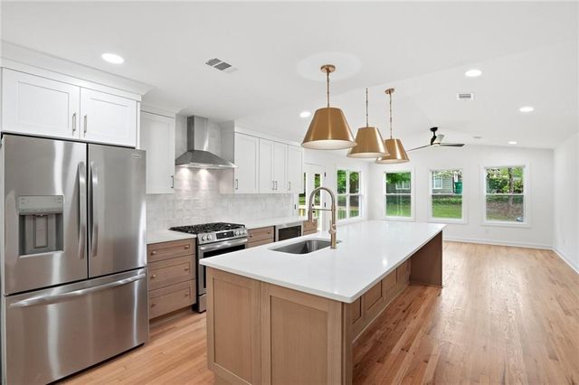 3731 Wisteria Lane SE, Smyrna, GA 30082