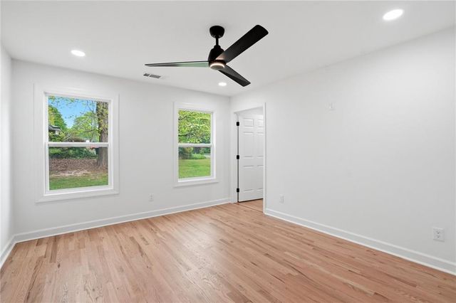 3731 Wisteria Lane SE, Smyrna, GA 30082