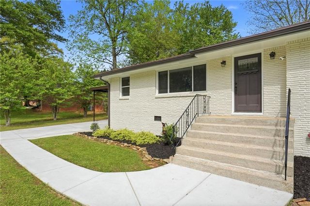 3731 Wisteria Lane SE, Smyrna, GA 30082