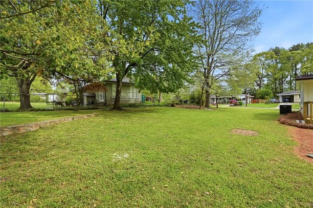 3731 Wisteria Lane SE, Smyrna, GA 30082