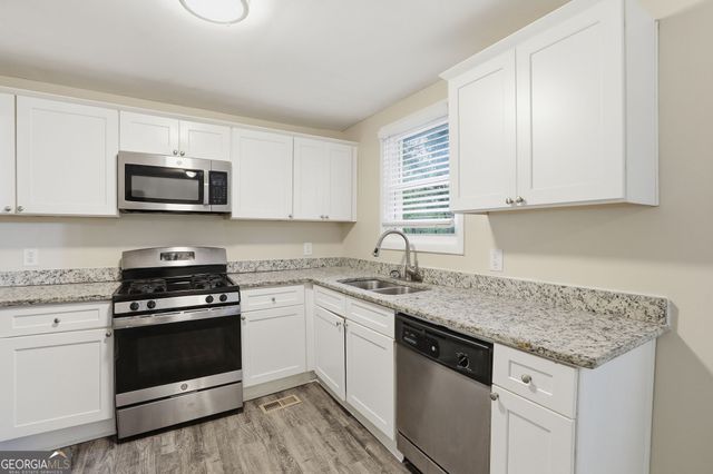 815 Bonneville Terrace NW, Atlanta, GA 30331