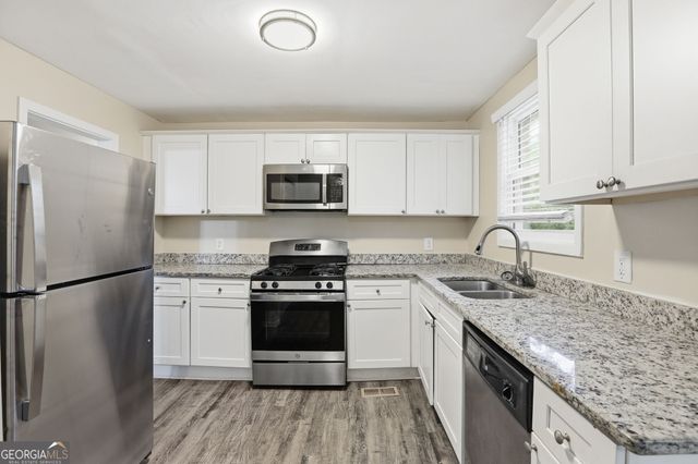 815 Bonneville Terrace NW, Atlanta, GA 30331