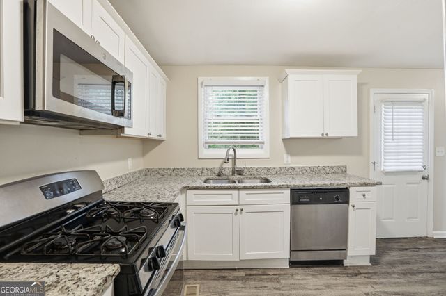 815 Bonneville Terrace NW, Atlanta, GA 30331