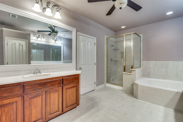 102 Apollo Trail, Aurora, TX 76078