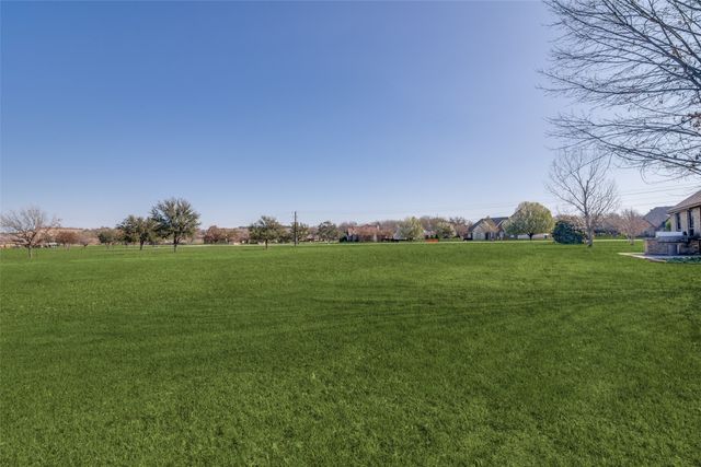 102 Apollo Trail, Aurora, TX 76078