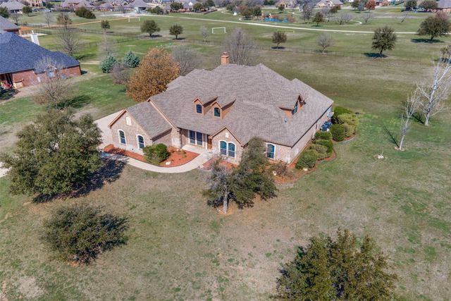 102 Apollo Trail, Aurora, TX 76078
