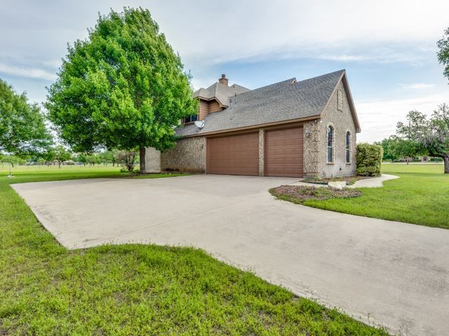 102 Apollo Trail, Aurora, TX 76078
