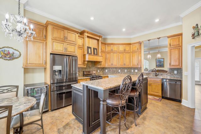 2566 Lake Vista Dr., Little River, SC 29566