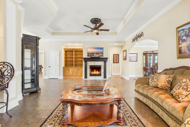 2566 Lake Vista Dr., Little River, SC 29566