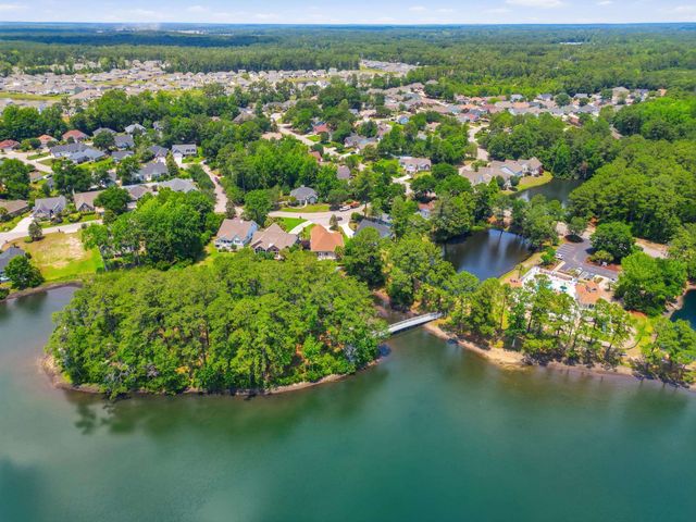 2566 Lake Vista Dr., Little River, SC 29566