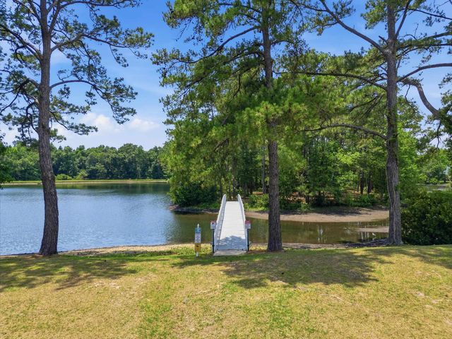 2566 Lake Vista Dr., Little River, SC 29566