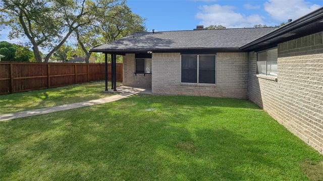 2331 Planters Street, Sugar Land, TX 77479