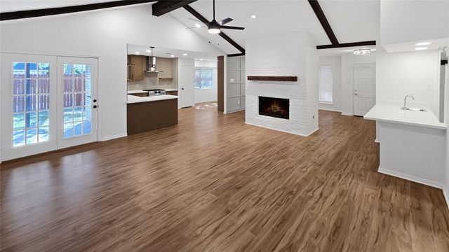 2331 Planters Street, Sugar Land, TX 77479