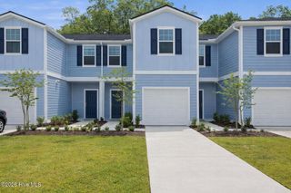 604 Sandy Hollow Drive, Jacksonville, NC 28540