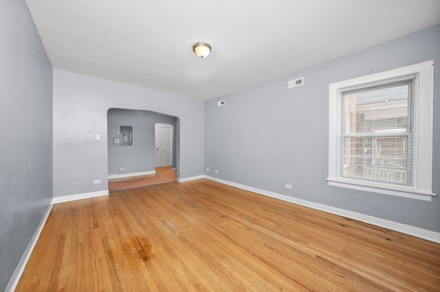 7701 S Rhodes Avenue 2, Chicago, IL 60619