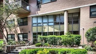 10933 71st Road 7G, Forest Hills, NY 11375