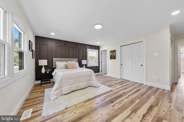 39 TWILIGHT LN, Willingboro, NJ 08046
