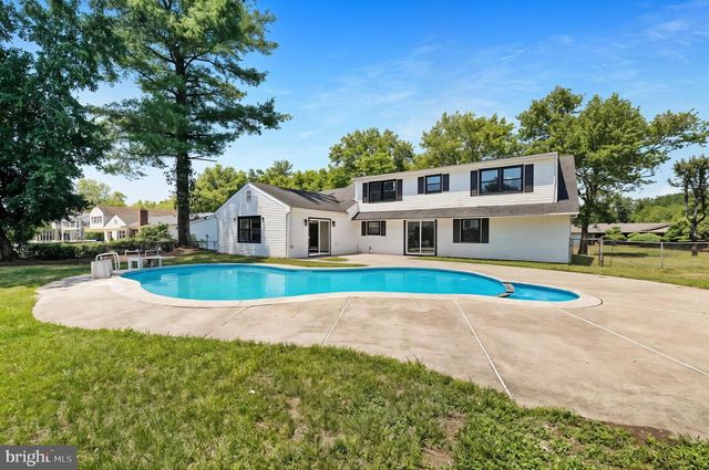 39 TWILIGHT LN, Willingboro, NJ 08046