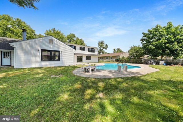 39 TWILIGHT LN, Willingboro, NJ 08046