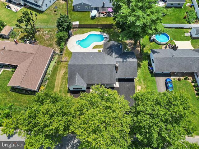 39 TWILIGHT LN, Willingboro, NJ 08046