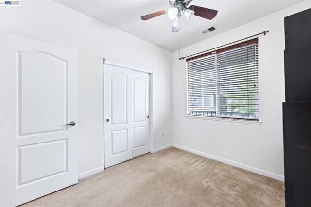 655 Veranda Cir, Hayward, CA 94541