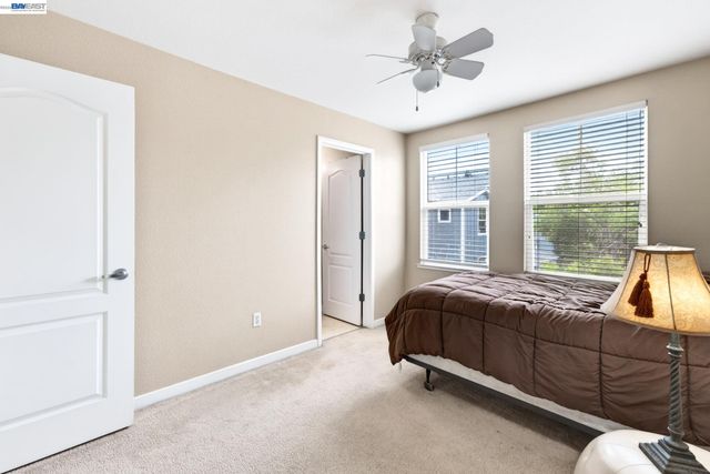 655 Veranda Cir, Hayward, CA 94541