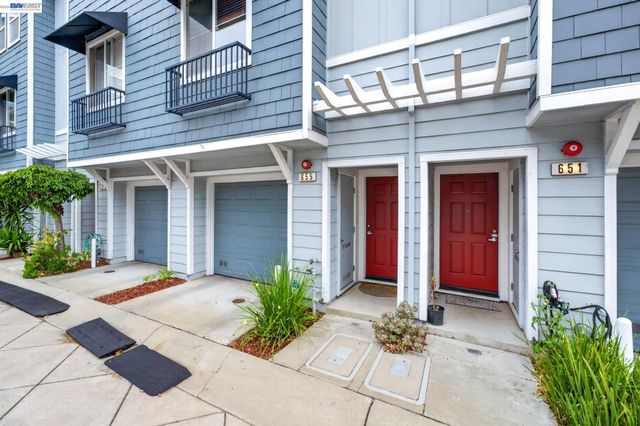 655 Veranda Cir, Hayward, CA 94541