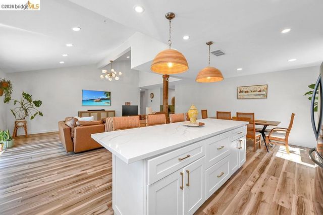 1100 Ames Ct, Antioch, CA 94509