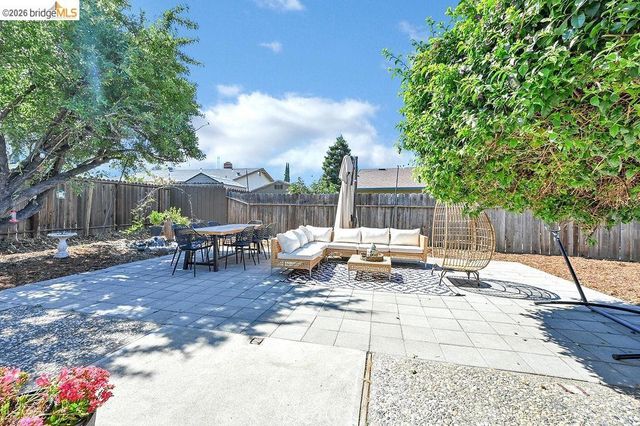 1100 Ames Ct, Antioch, CA 94509