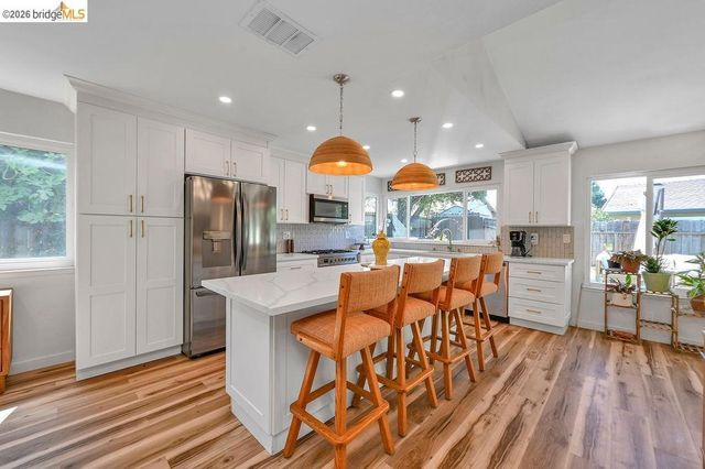 1100 Ames Ct, Antioch, CA 94509