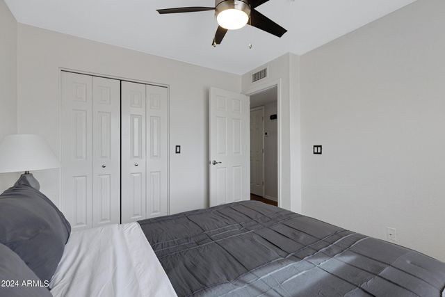 10080 E Mountainview Lake Drive 215, Scottsdale, AZ 85258