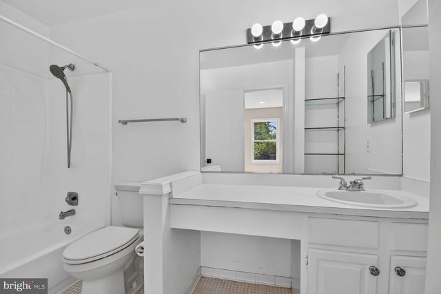 7768 HEATHERTON LN, Potomac, MD 20854